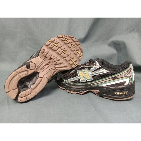 New Balance Boys 740 Bungee Sneakers PZ740GO Black Beige Size 12 NEW in BOX! - Picture 2 of 14